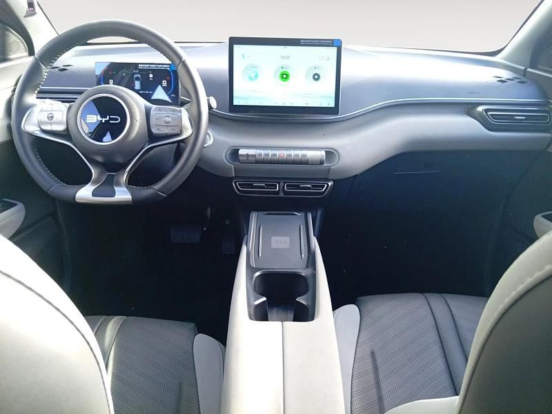 Usado BYD Dolphin Surf Comfort 36 kW (50 CV) 2025 Beige Utilitario