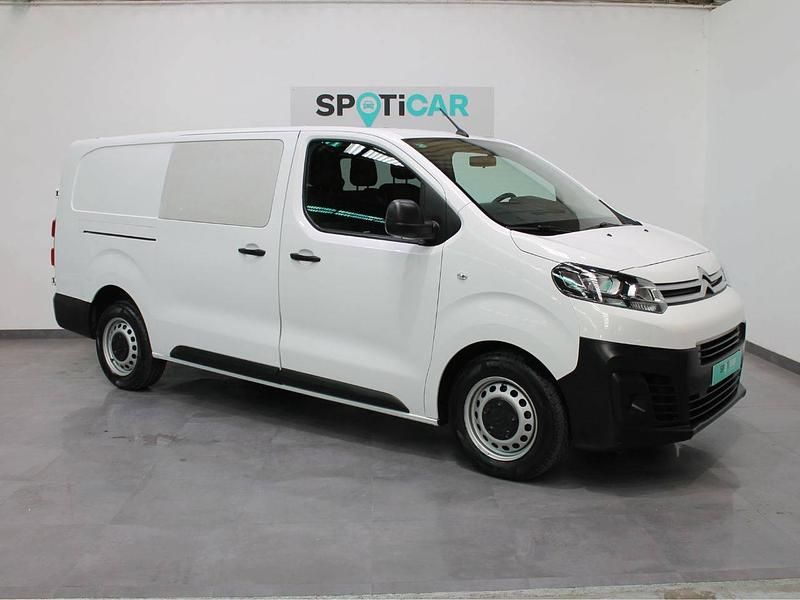 Käytetty Citroën Jumpy 122 HP (89 kW) 2021 Valkoinen Tila-auto