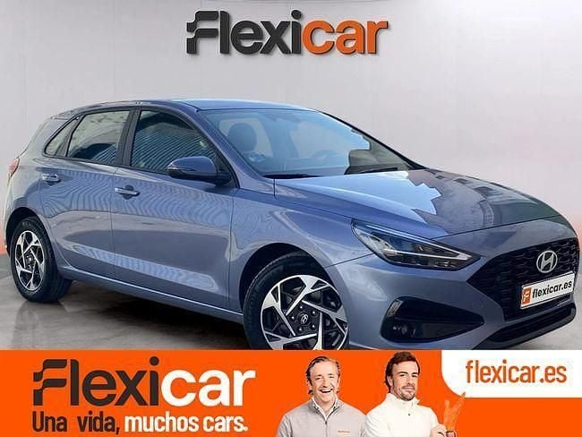 Azul Usado 2024 Hyundai i30 Berlina | 19.490 € (Precio justo) - Imagen 1/4