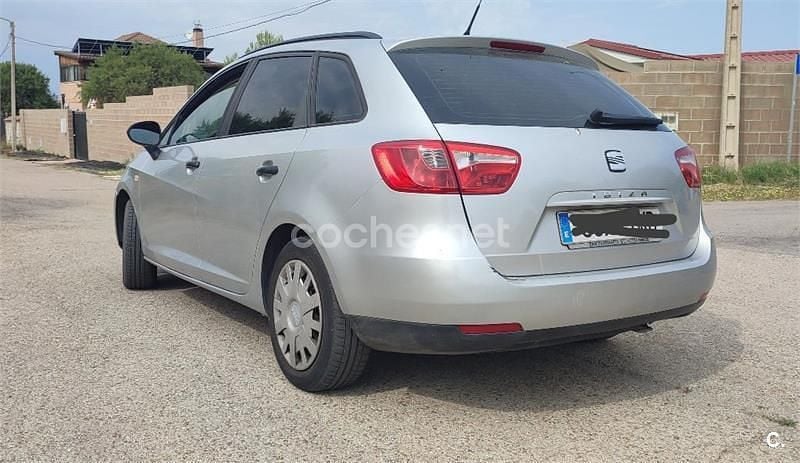 Gris / plata Usado 2012 Seat Ibiza ST Style Familiar | 5699 € - Imagen 1/4