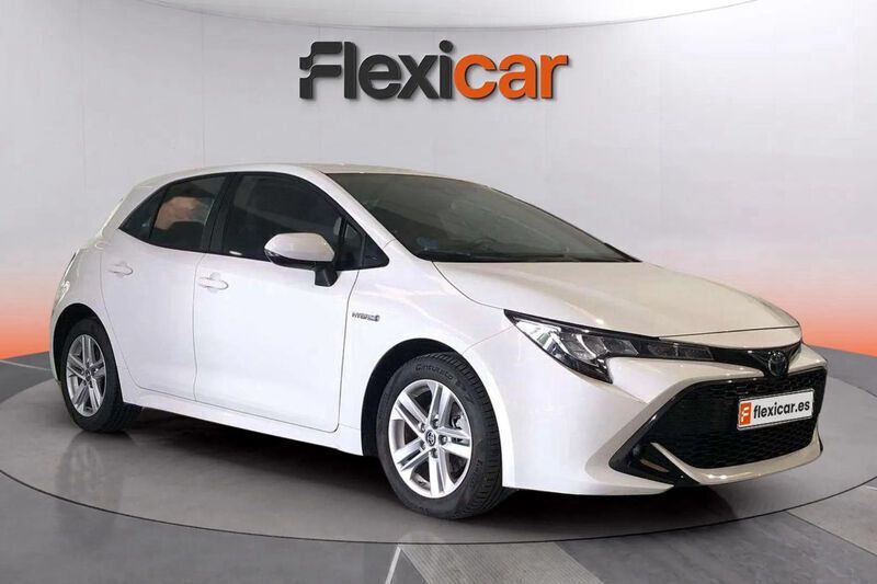 Blanco Usado 2021 Toyota Corolla Active Berlina | 20.090 € (Precio justo) - Imagen 1/4