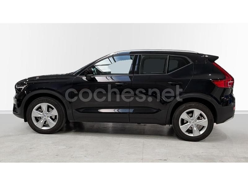 Usado Volvo XC40 Core 163 CV (119 kW) 2024 Negro SUV