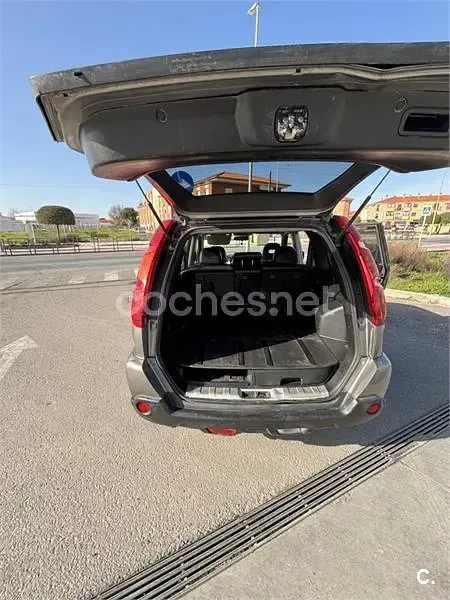 Usado Nissan X-Trail SE 173 CV (127 kW) 2010 Gris / plata SUV
