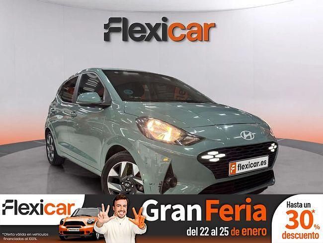 Verde Usado 2023 Hyundai i10 Utilitario | 13.290 € (Caro) - Imagen 1/4