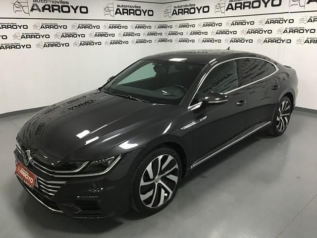 Usado VW Arteon R-line 150 CV (110 kW) 2018 Gris Berlina