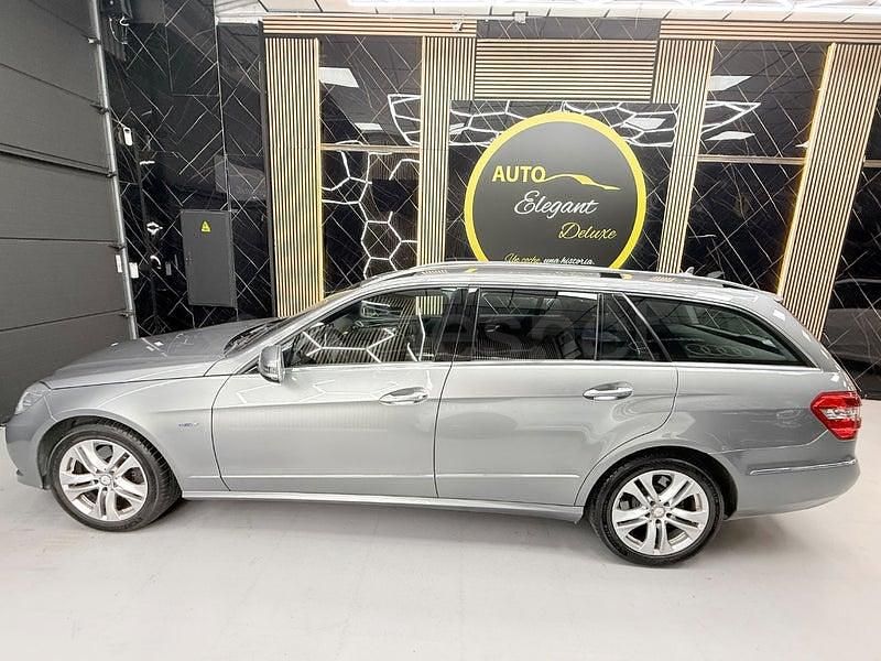 Usado Mercedes E250 Avantgarde 204 CV (150 kW) 2011 Gris / plata Familiar
