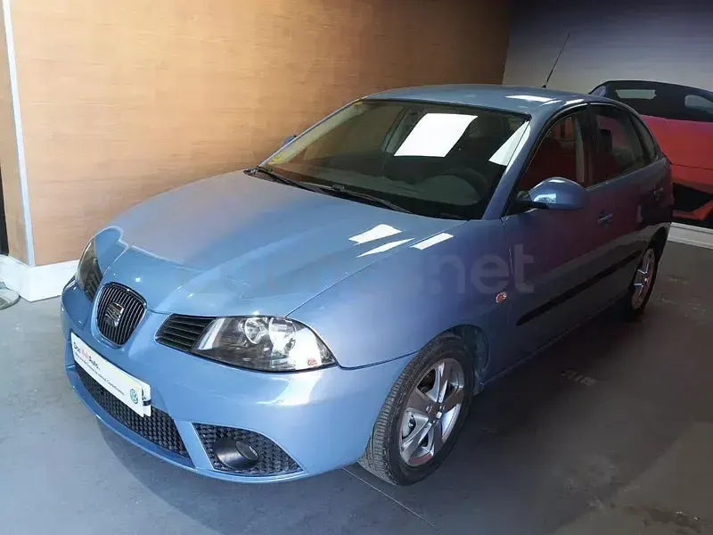 Usado Seat Ibiza Sport 100 CV (73 kW) 2007 Azul Utilitario