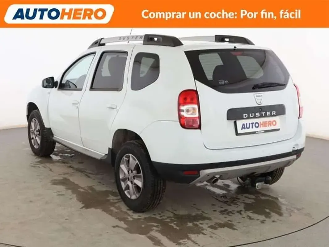 Begagnad Dacia Duster Lauréate 110 HK (80 kW) 2017 Vit SUV