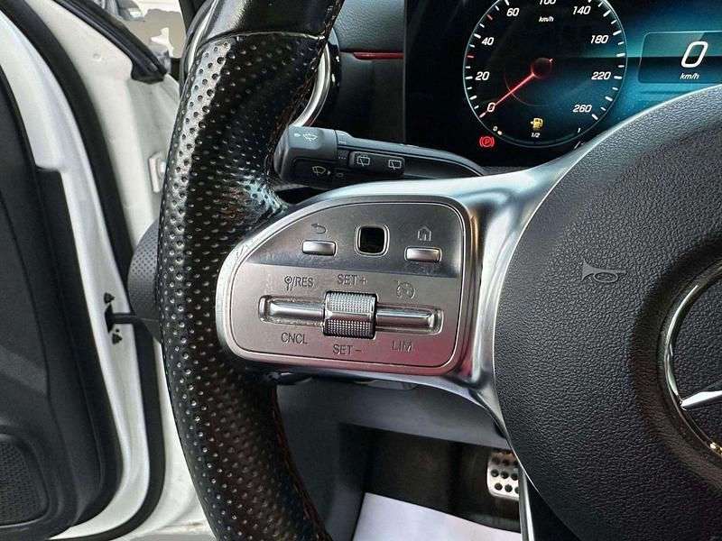 Usado Mercedes A180 136 CV (100 kW) 2022 Blanco