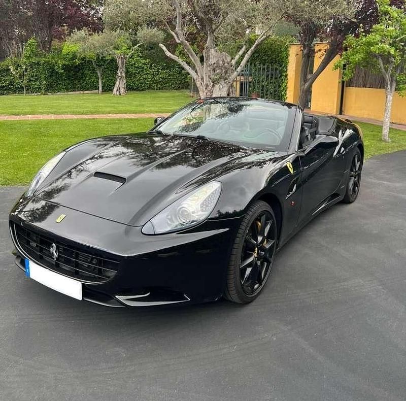 Negro Usado 2009 Ferrari California Coupe | 112.700 € - Imagen 1/4