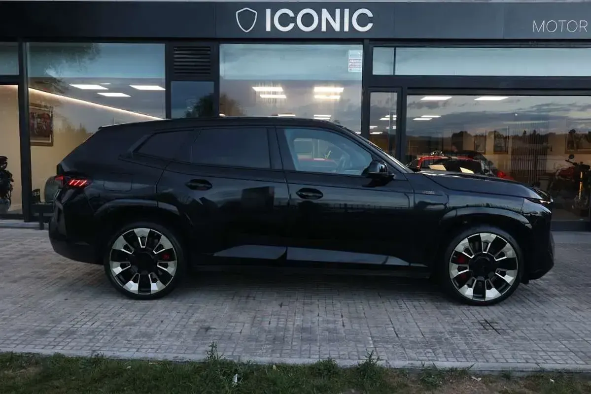 Usado BMW XM Comfort Edition 653 CV (480 kW) 2023 Negro SUV