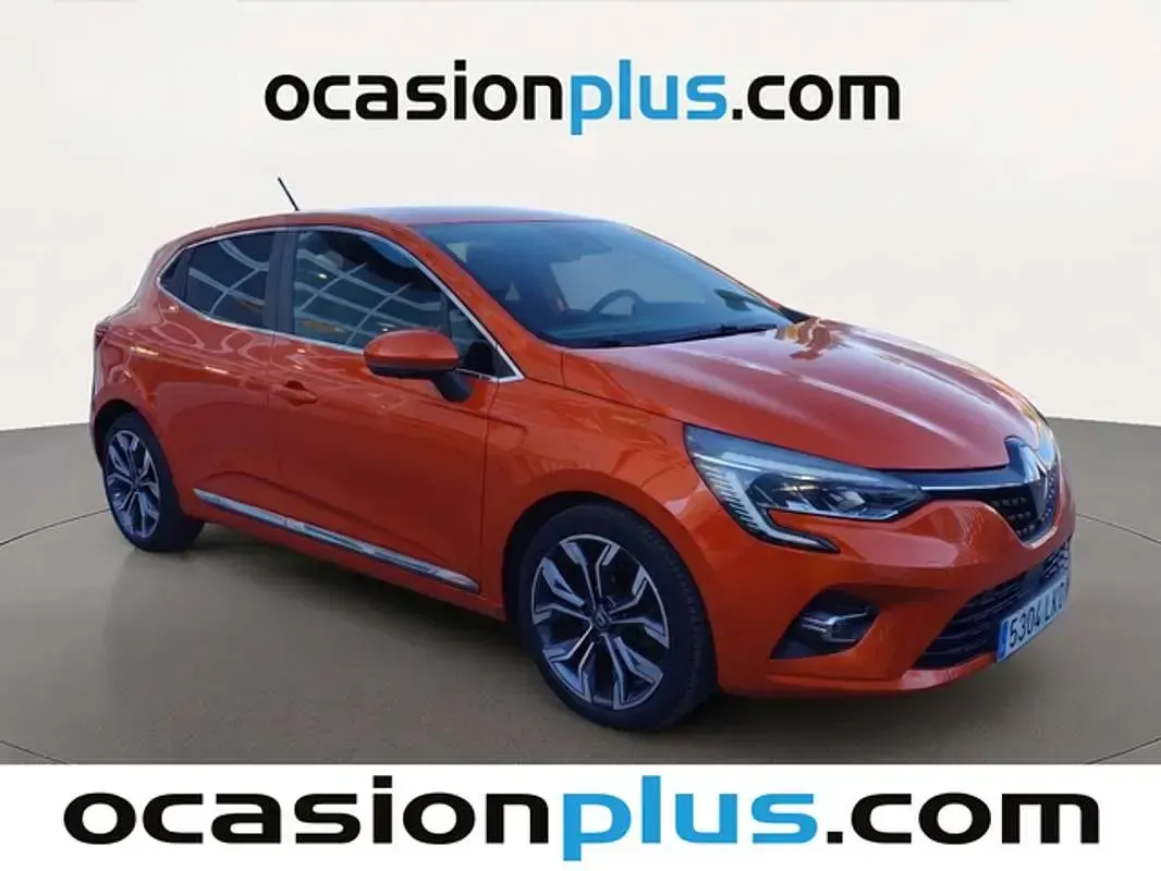 Usado Renault Clio Zen 131 CV (96 kW) 2020 Naranja Utilitario
