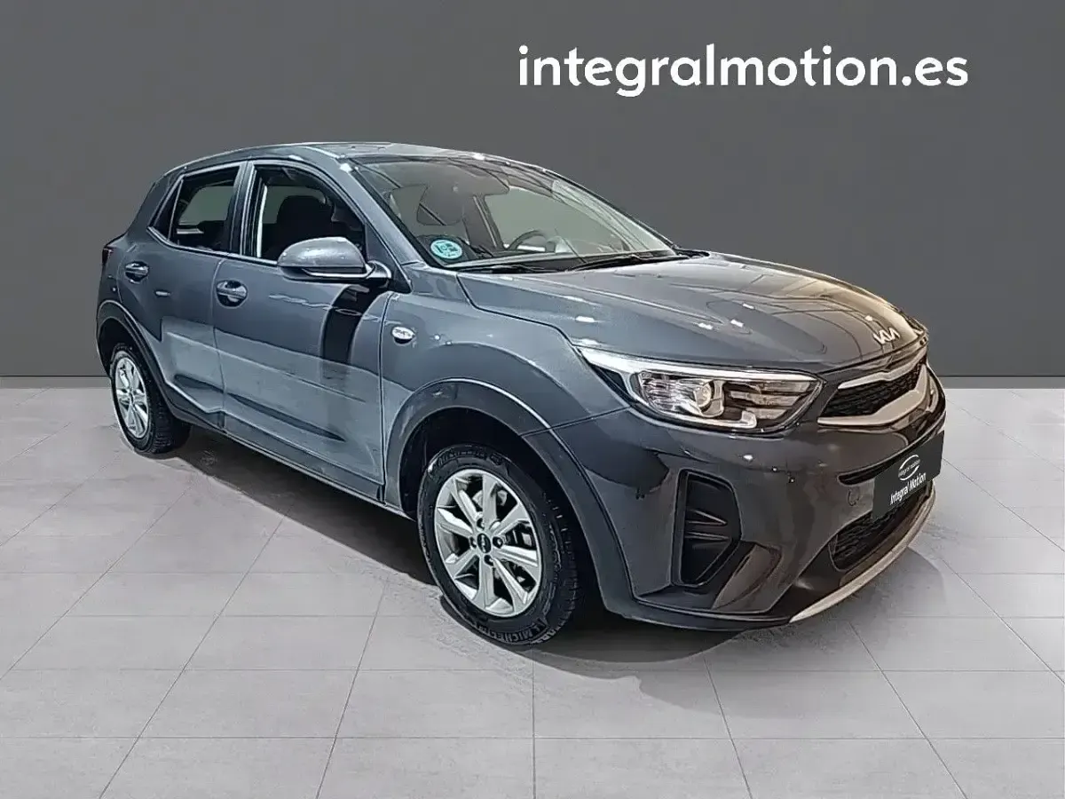Usado Kia Stonic 84 CV (61 kW) 2022 Otro SUV