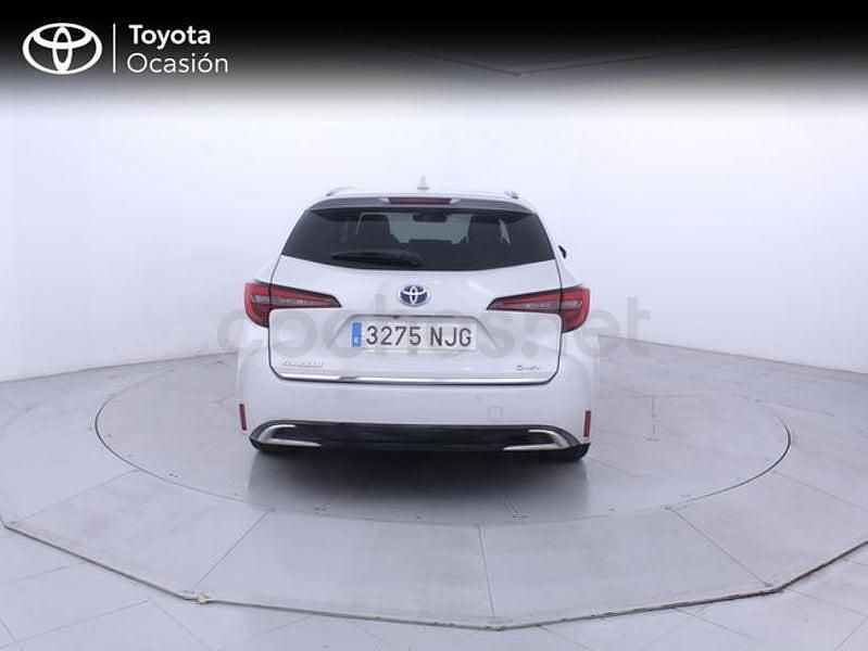 Usado Toyota Corolla Sport 178 CV (130 kW) 2025 Gris / plata Familiar