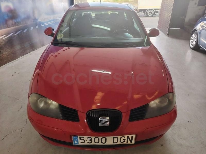 Usado Seat Ibiza Sport 64 HP (47 kW) 2005 Vermelho Citadino