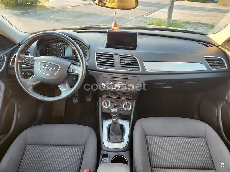 Usado Audi Q3 Ambiente 140 HP (102 kW) 2013 Preto SUV