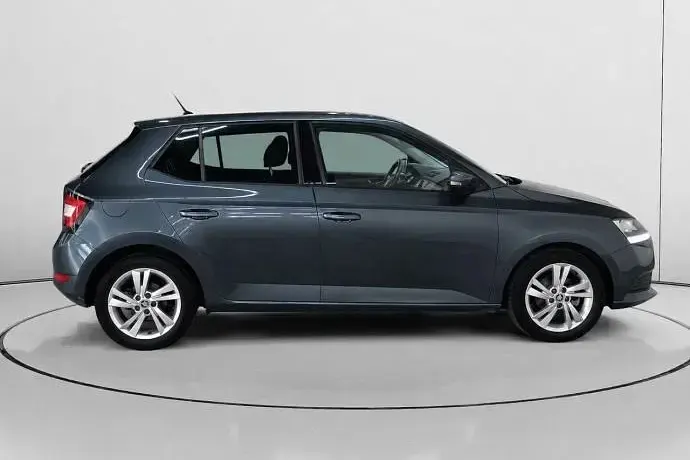 Usado Skoda Fabia Ambition 95 CV (69 kW) 2021 Utilitario