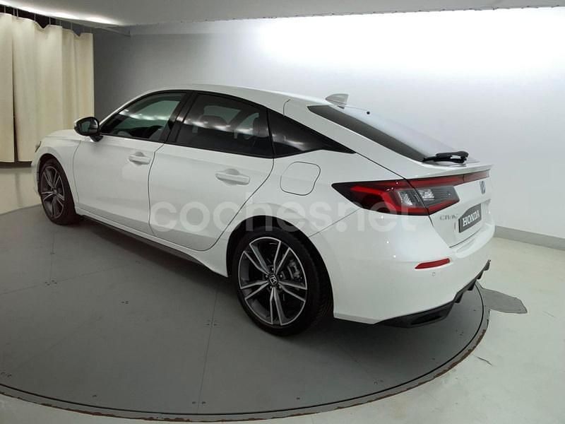 Usado Honda Civic Advance 184 CV (135 kW) 2025 Blanco Berlina