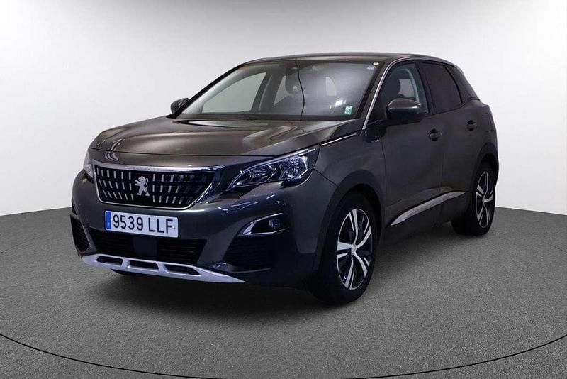 Usado Peugeot 3008 Allure 156 CV (114 kW) 2021 Gris SUV