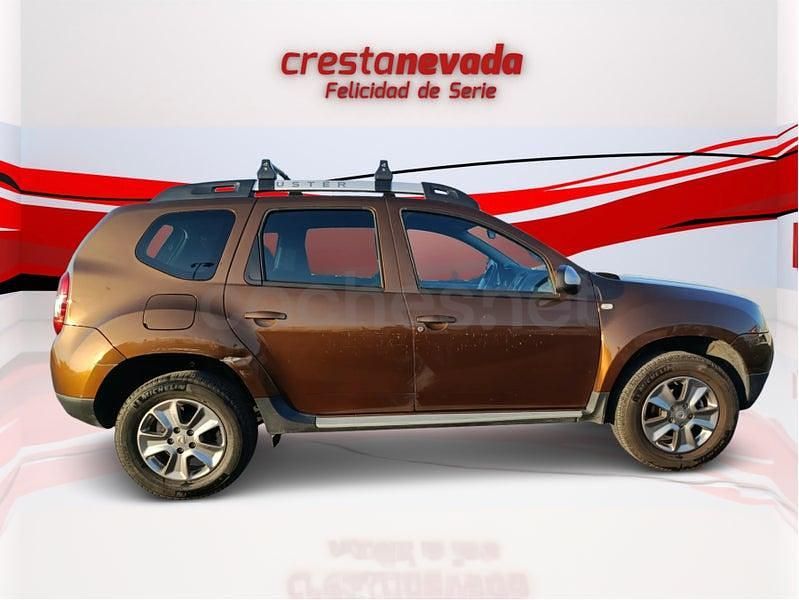 Usado Dacia Duster Lauréate 109 CV (80 kW) 2015 Marrón SUV