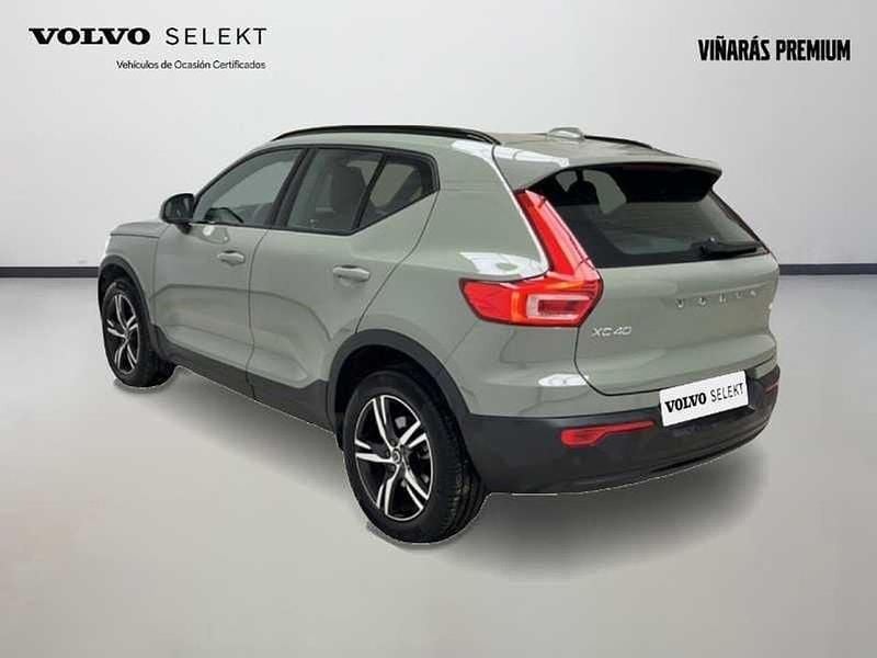 Usado Volvo XC40 Plus 2025 Verde SUV