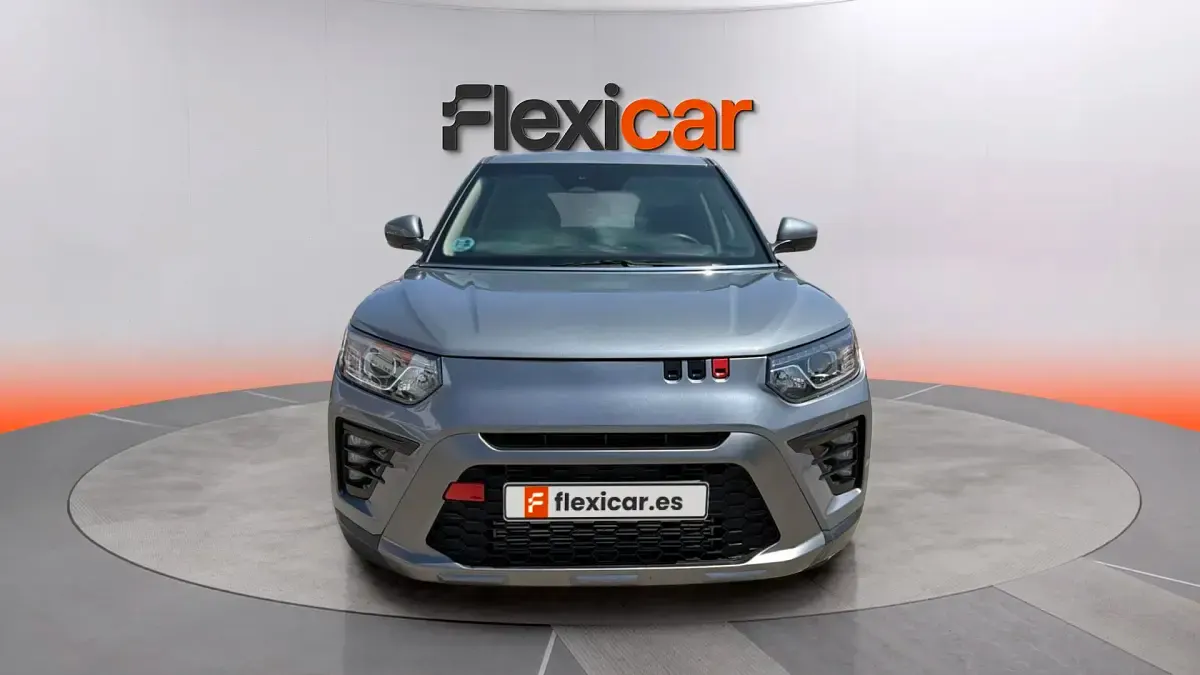 Usado SsangYong Tivoli 135 CV (99 kW) 2024 Gris SUV
