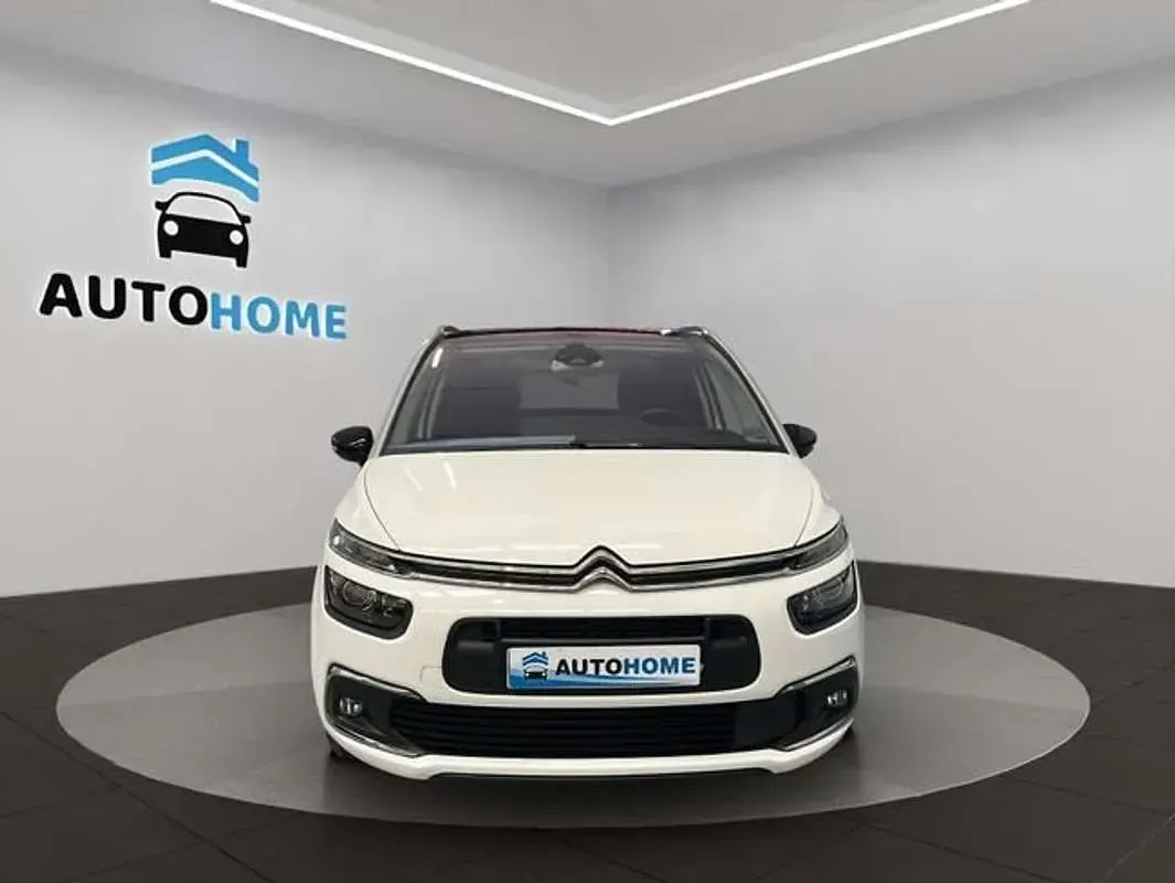 Usado Citroën C4 Live 131 CV (96 kW) 2022 Blanco Monovolumen