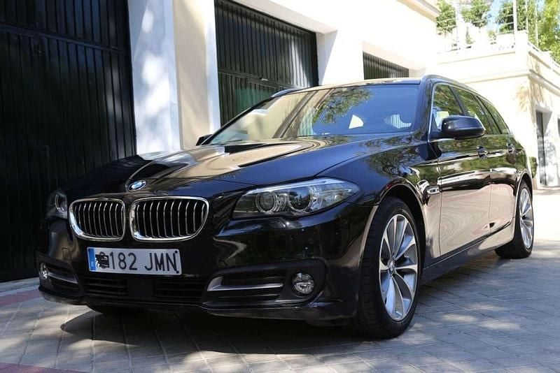 Negro Usado 2016 BMW 520 Familiar | 16.800 € (Precio justo) - Imagen 1/4