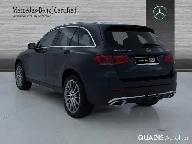 Usado Mercedes GLC300de 306 CV (225 kW) 2022 Azul cavansita