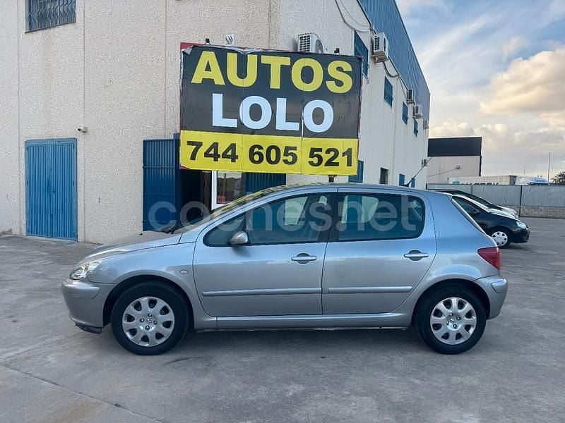 Gris / plata Usado 2005 Peugeot 307 Berlina | 2900 € (Buen precio) - Imagen 1/4