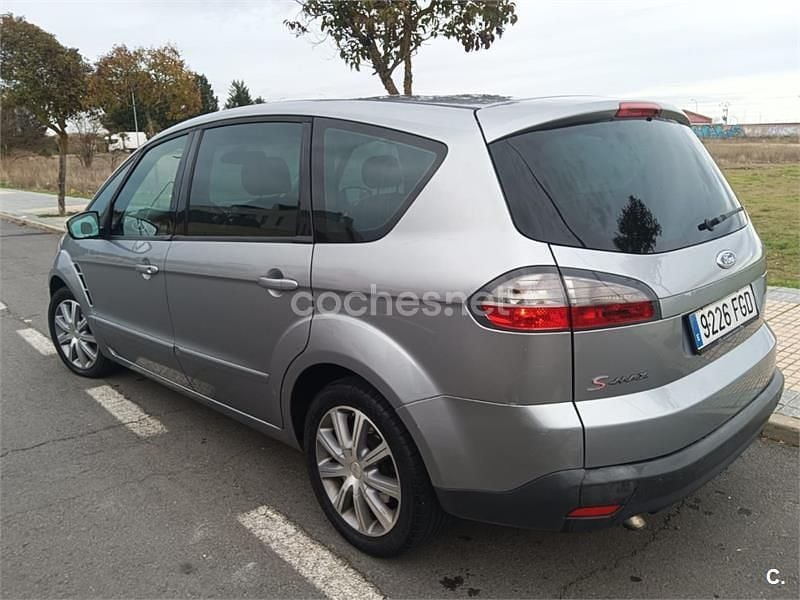 Usado Ford S-MAX Titanium 140 CV (102 kW) 2006 Gris / plata Monovolumen