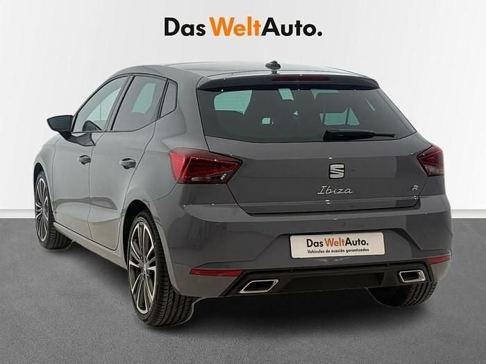 Usado Seat Ibiza FR 150 CV (110 kW) 2024 Gris / plata Utilitario
