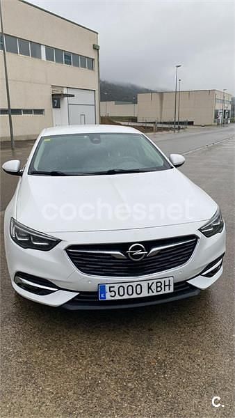 Usado Opel Insignia Excellence 136 CV (100 kW) 2017 Blanco Berlina