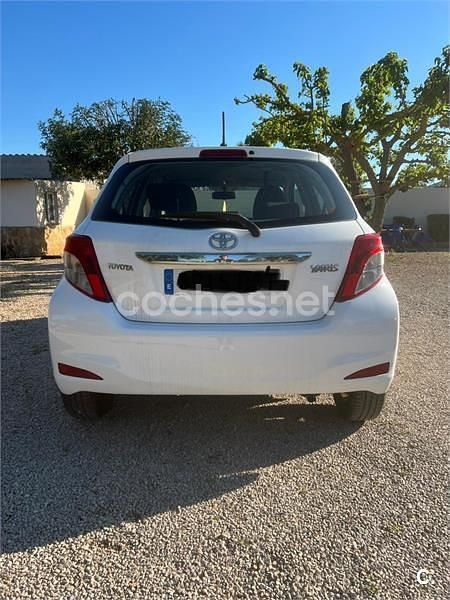 Brugt Toyota Yaris Active 69 HK (50 kW) 2013 Hvid Hatchback