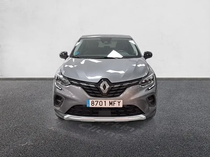 Usado Renault Captur Techno 145 CV (106 kW) 2023 Gris casiopea SUV