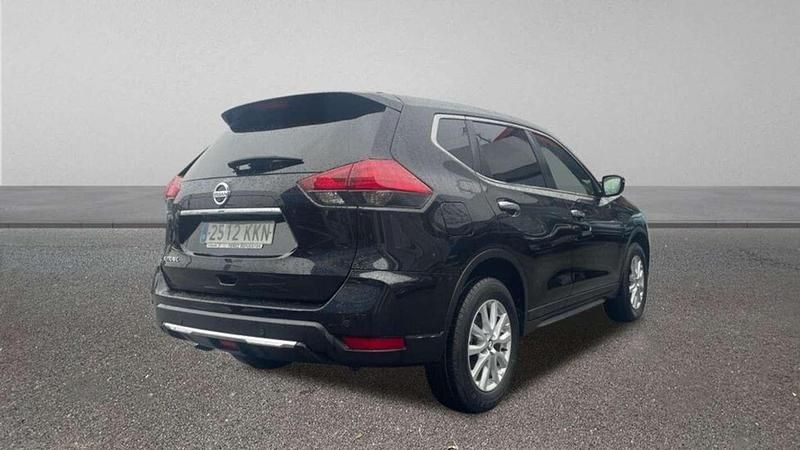 Usado Nissan X-Trail Acenta 165 CV (121 kW) 2018 Negro SUV