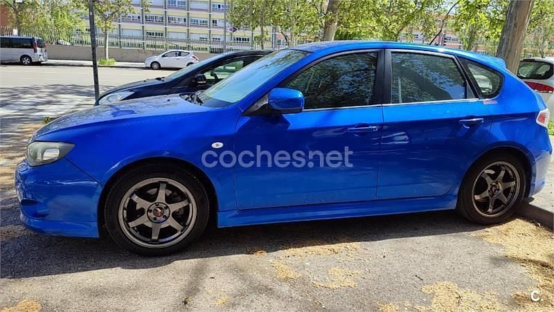 Azul Usado 2010 Subaru Impreza Berlina | 5325 € - Imagen 1/4