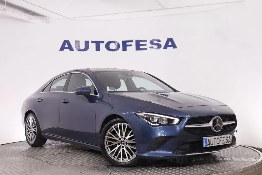 Usado Mercedes CLA220 190 CV (139 kW) 2022 Azul Berlina