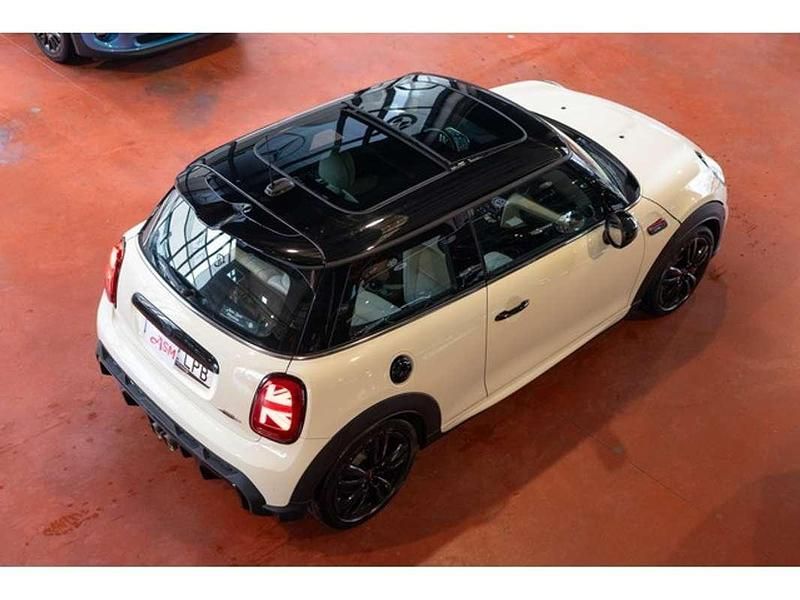 Usado Mini John Cooper Works 231 CV (169 kW) 2021 Blanco Utilitario