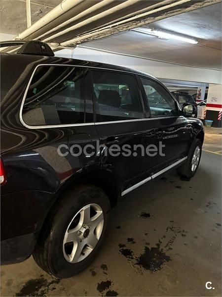 Usado VW Touareg R 174 CV (127 kW) 2006 Negro SUV