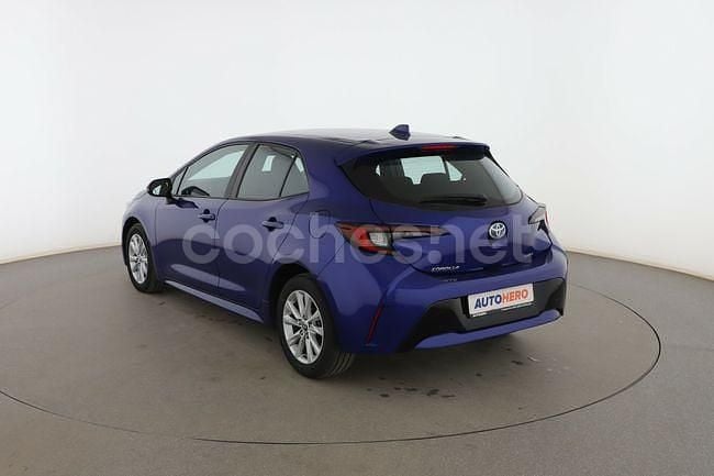 Usado Toyota Corolla Active 140 CV (102 kW) 2024 Azul Berlina