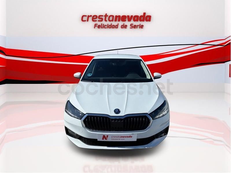 Usado Skoda Fabia Selection 80 CV (58 kW) 2024 Blanco Utilitario