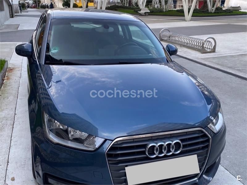 Azul Usado 2015 Audi A1 Design Berlina | 11.200 € (Precio justo) - Imagen 1/4