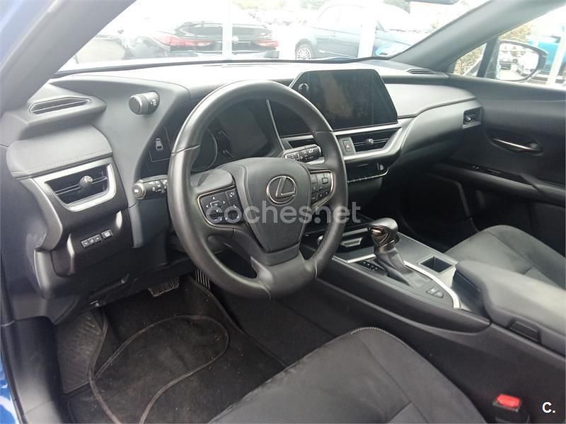 Usado Lexus UX Business Edition 184 CV (135 kW) 2023 Azul SUV