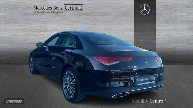 Usado Mercedes CLA180 Progressive 136 CV (100 kW) 2020 Nachtschwarz  unilack Berlina