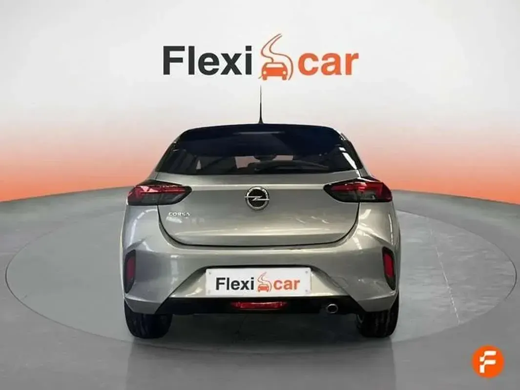 Usado Opel Corsa GS Line 101 CV (74 kW) 2020 Gris Utilitario