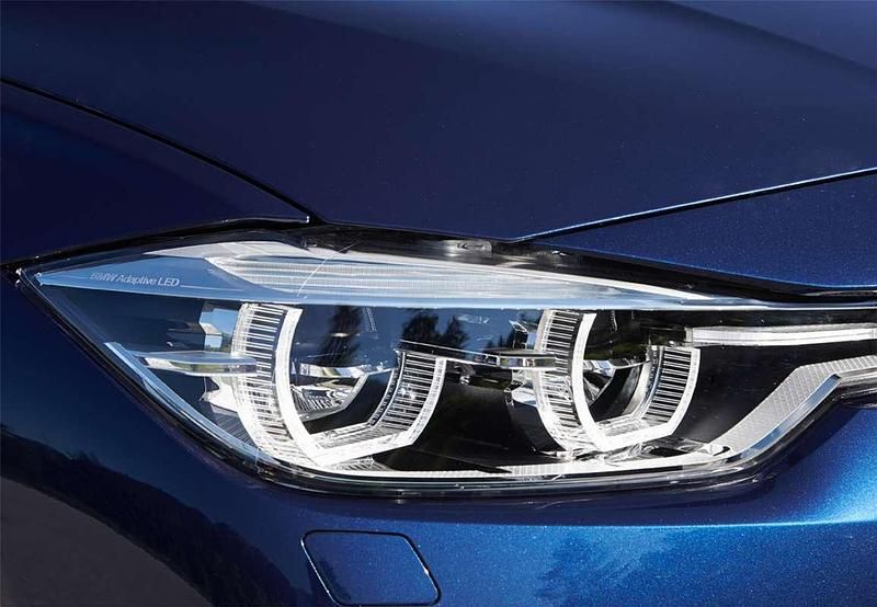 Usado BMW 318 150 CV (110 kW) 2016 Azul Berlina