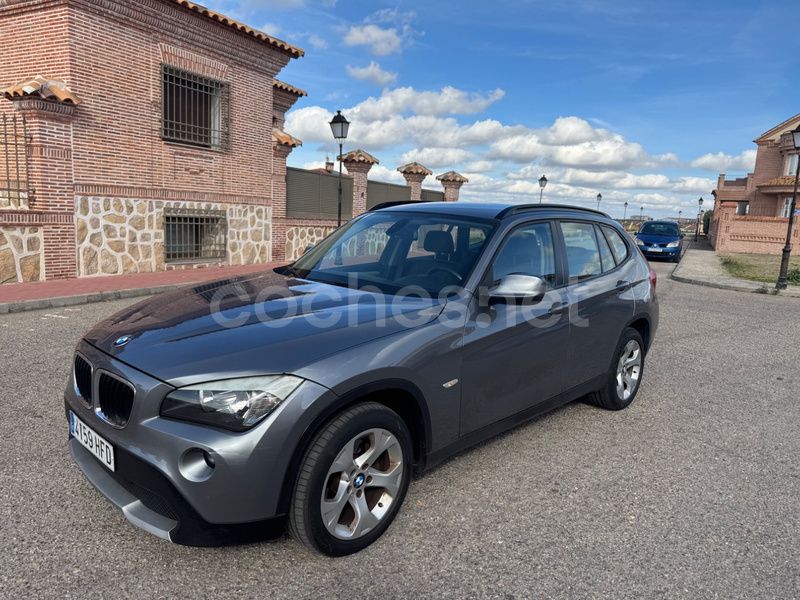 Gris / plata Usado 2011 BMW X1 SUV | 9100 € (Precio justo) - Imagen 1/4