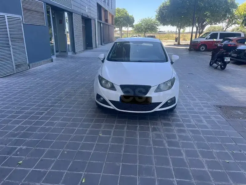 Usado Seat Ibiza SC Copa 70 CV (51 kW) 2012 Blanco Utilitario