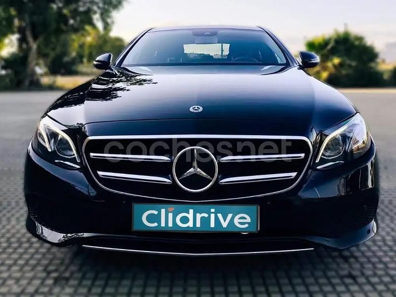 Usado Mercedes E400 340 CV (250 kW) 2019 Negro Familiar